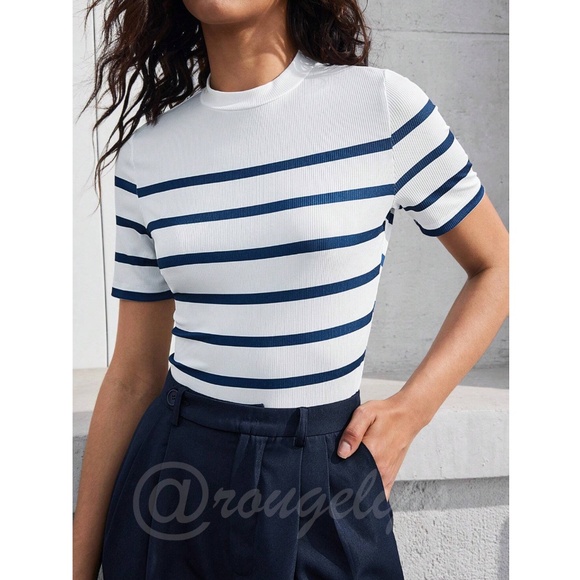 Striped Blue on White Slim Short Sleeve Tee Shirt High Neck - Picture 4 of 10